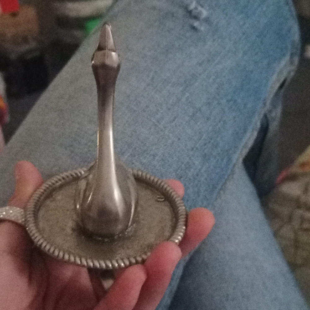 SWAN RING HOLDER - Picture 2 of 5